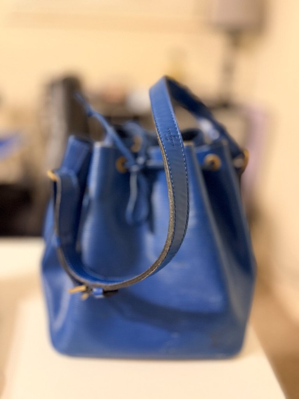 Louis Vuitton Neo Noe Epi Leather Drawstring Bag - Picture 8 of 14